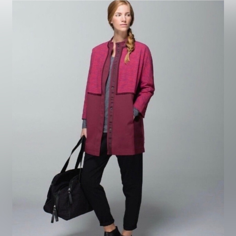 LULULEMON Cocoon Car Coat Bumble Rust Berry size Medium